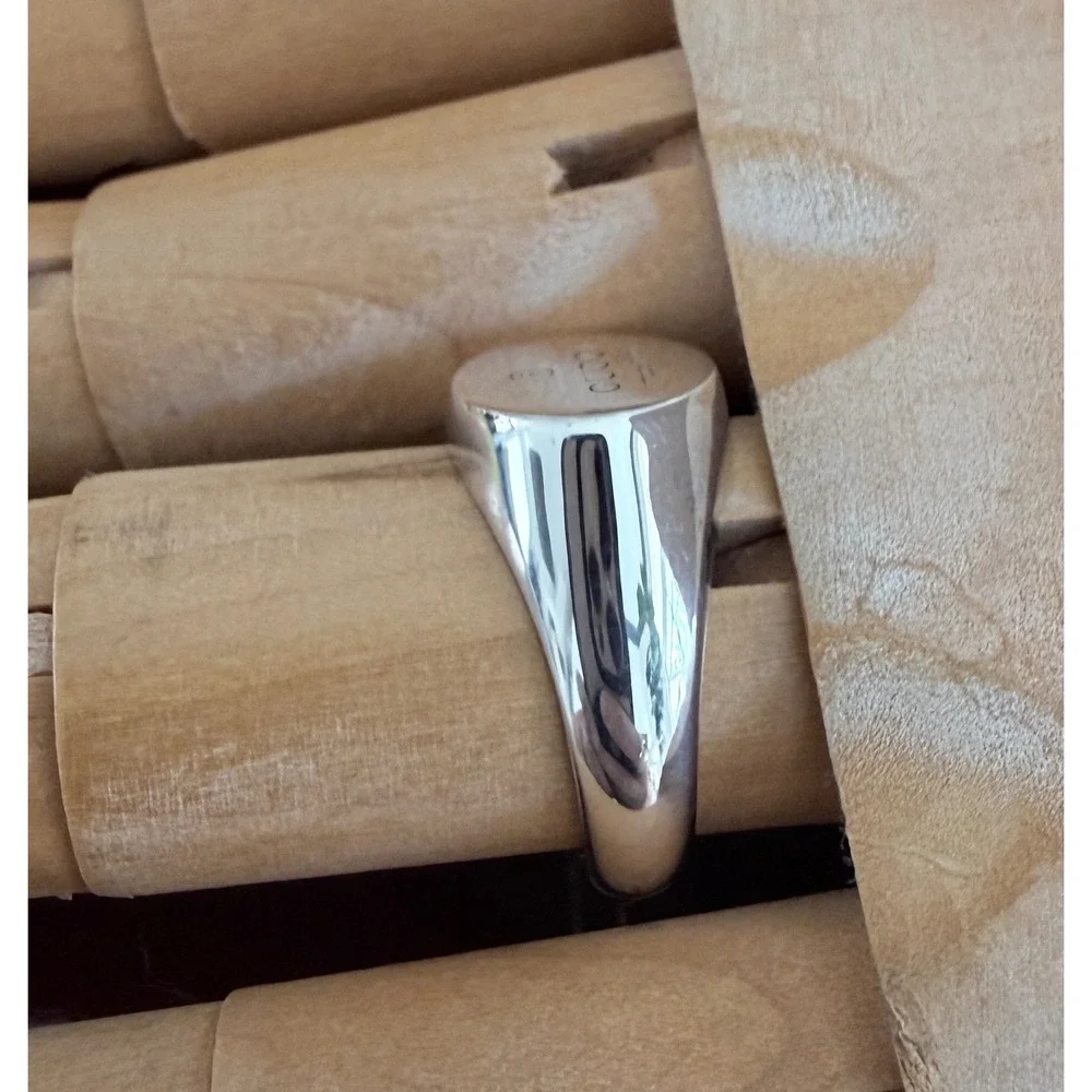 Gucci Sterling Silver Trademark Oval Plate Band Ring 797033, Sz 19 (US 9)